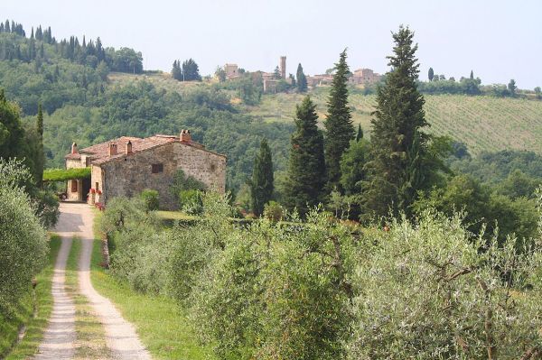 Esplorando il Chianti con una e-bike